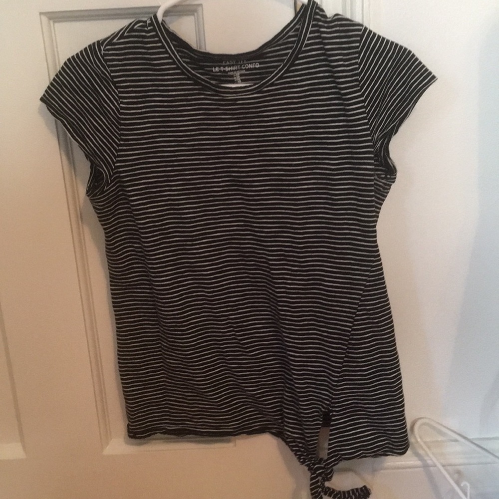 Tee shirt
